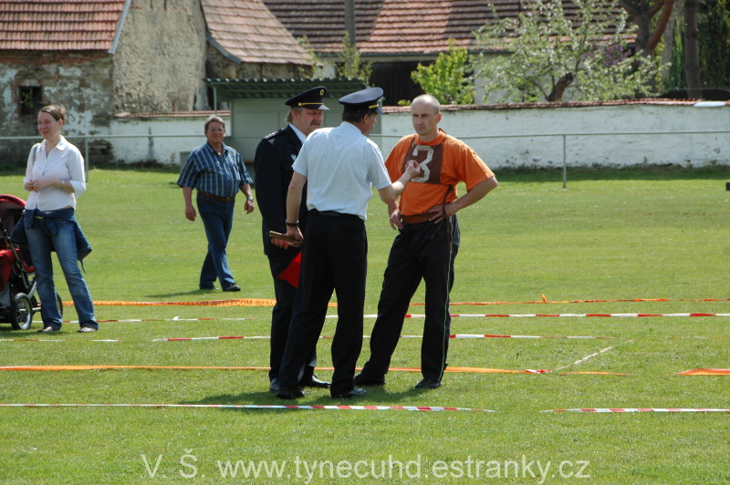 Okrsek Hradešice 2010 vš - 66.JPG