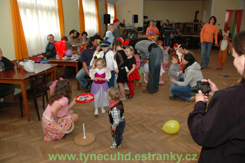 Dětský maškarní karneval 2011 - 14