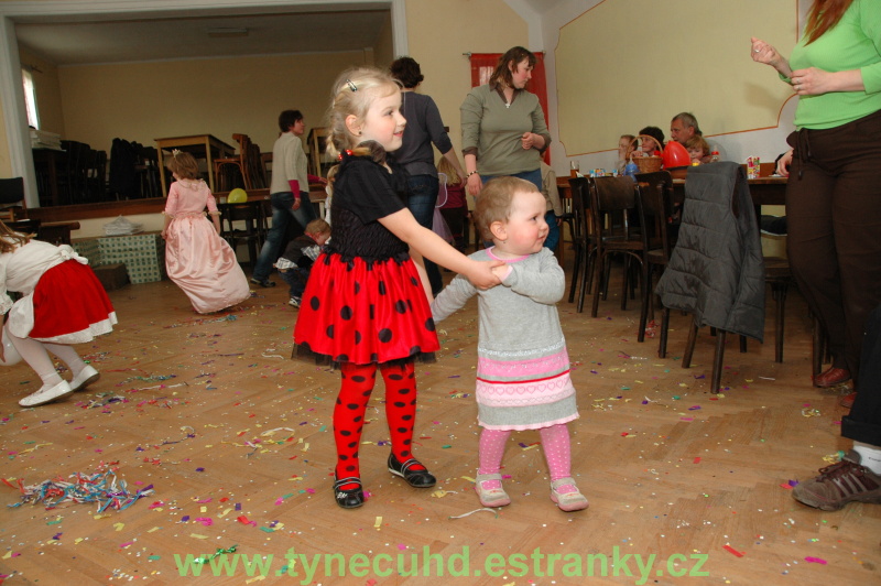 Dětský maškarní karneval 2011 - 68