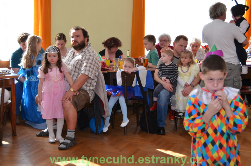 Maškarní karneval Týnec 2012 - 136