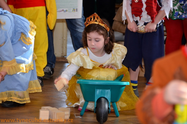 Dětský maškarní karneval 2013 - 23