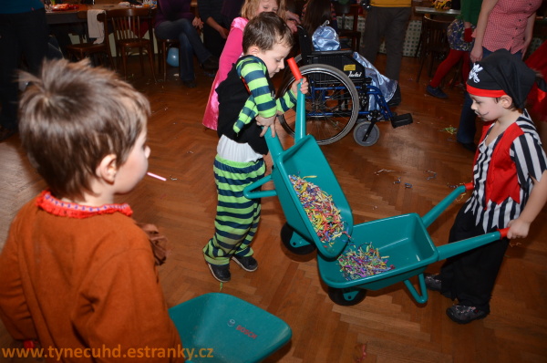 Dětský maškarní karneval 2013 - 84