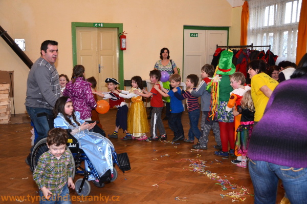 Dětský maškarní karneval 2013 - 90